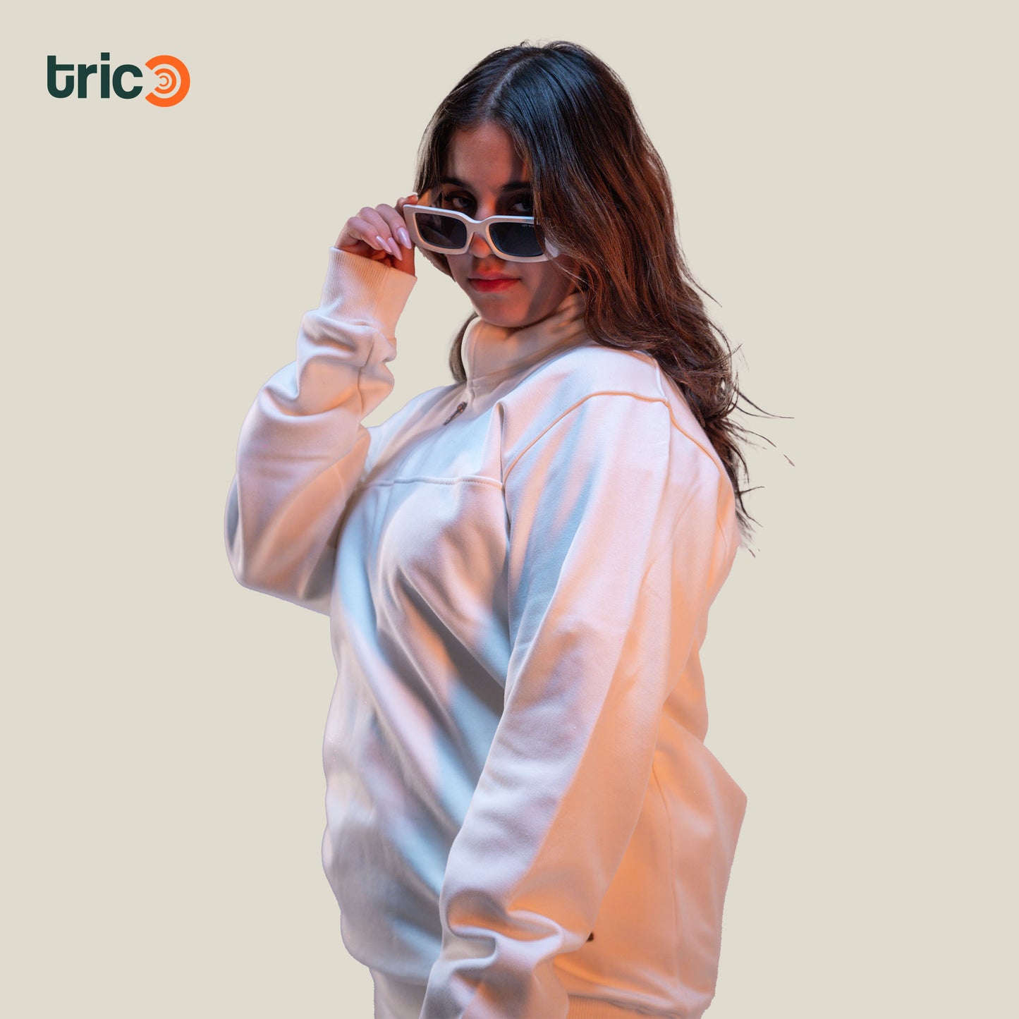 Quarter Zipper Sweater - White