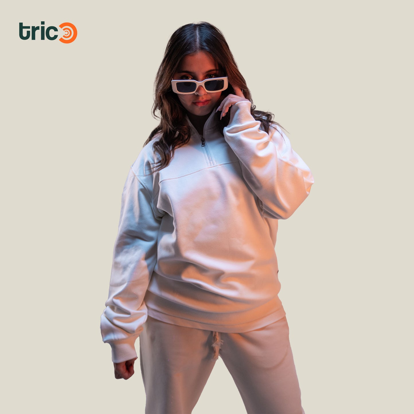 Quarter Zipper Sweater - White