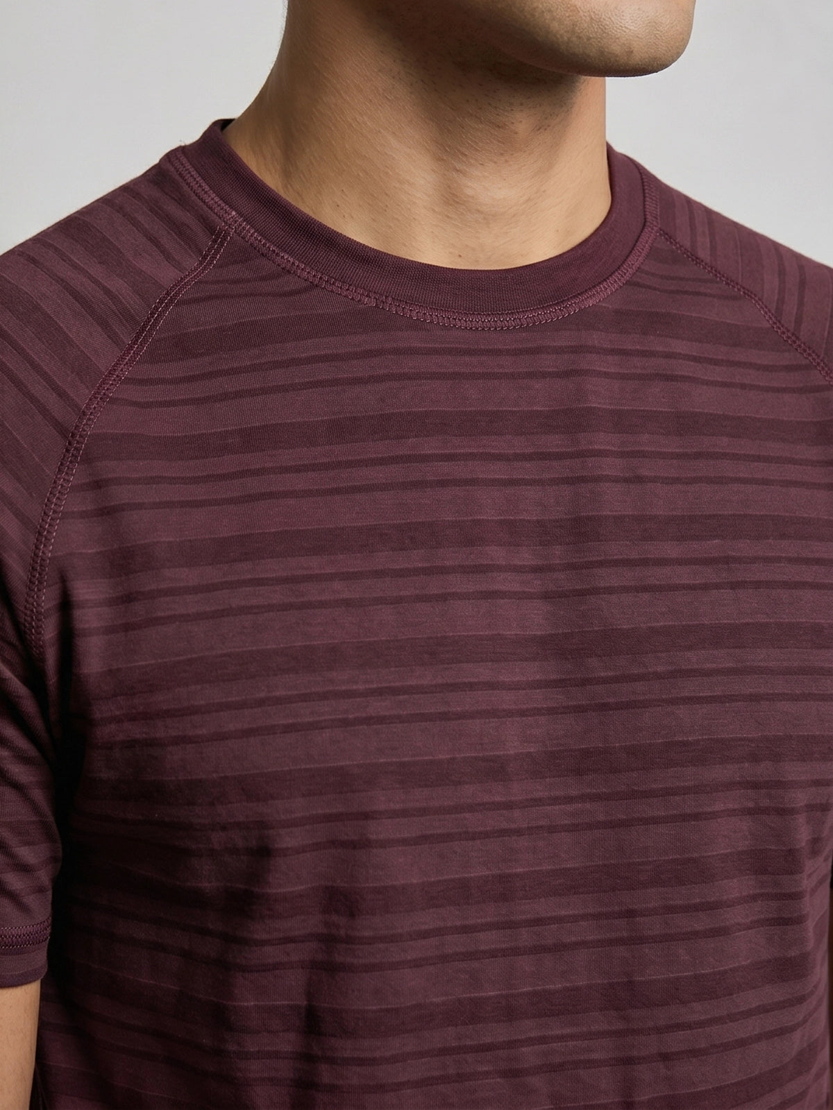 TriC Stripe Texture Tee - Burgundy