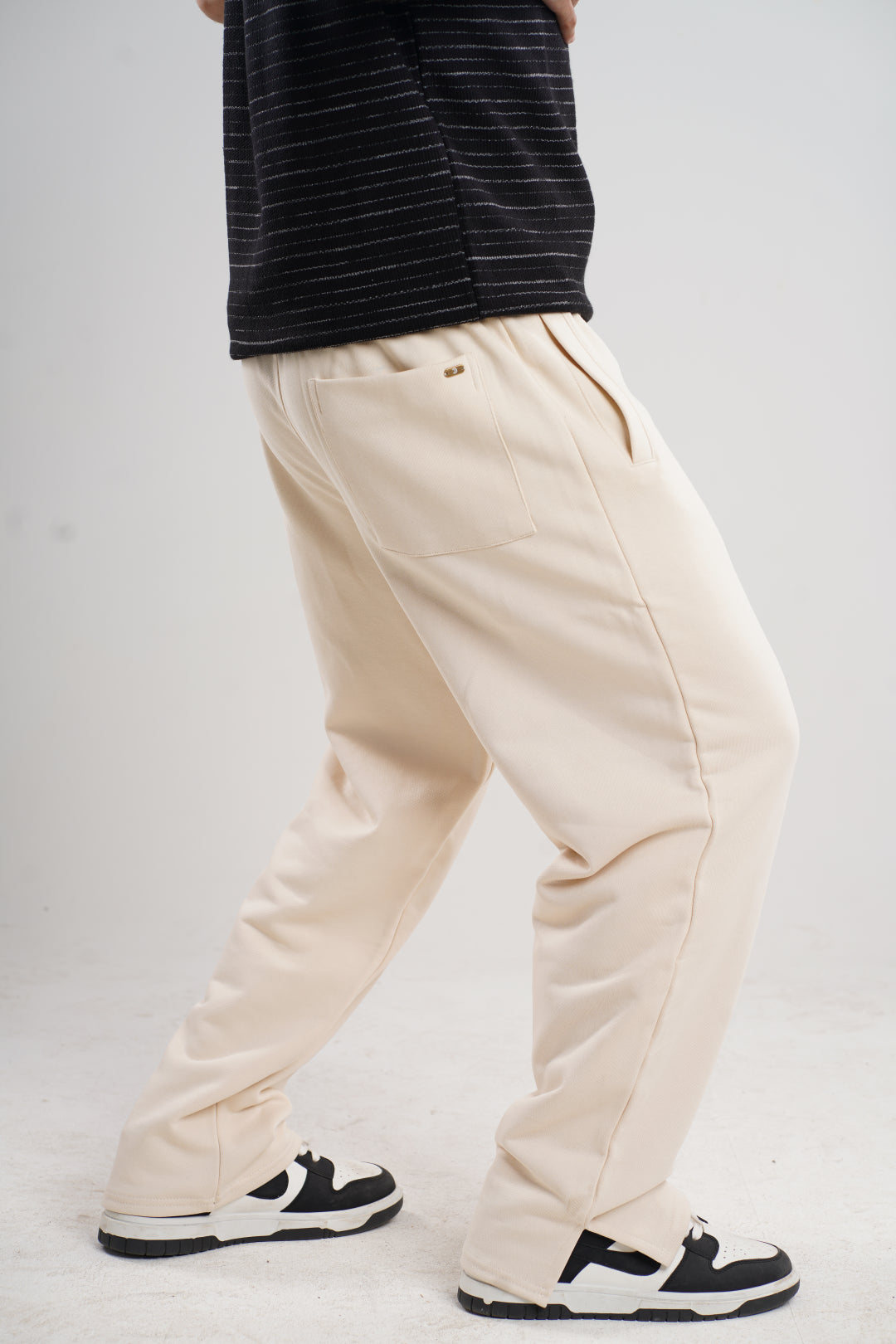 Wide Leg Sweatpants - Creamy