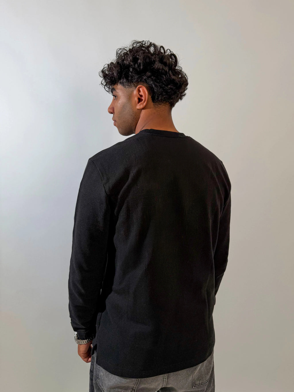 Ribbed Long Sleeves Undershirt - Black